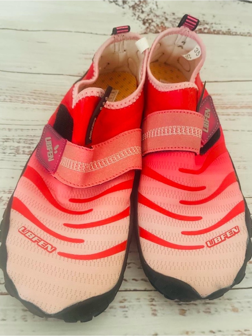 Ubfen Kids Girls Water Shoes - Pink/Red